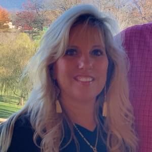 Meet your Posher, Natalie